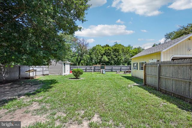 381 IVES, Carneys Point, NJ 08069
