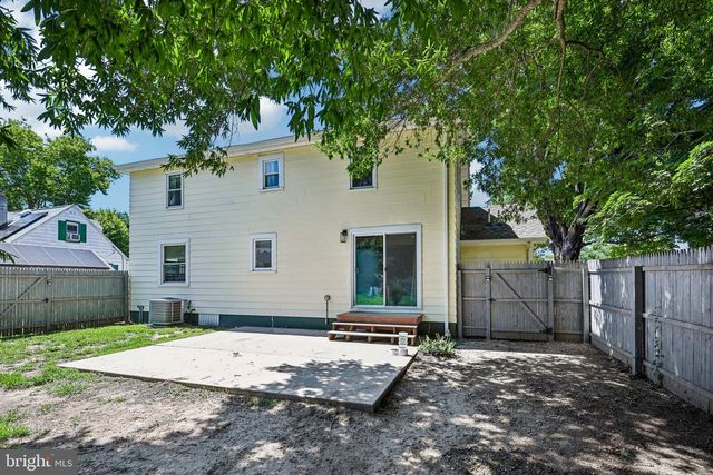 381 IVES, Carneys Point, NJ 08069