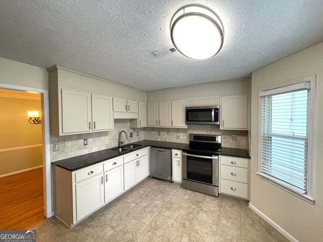3727 Meeting Street, Duluth, GA 30096