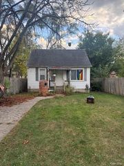 7540 Prospect Avenue, Warren, MI 48091