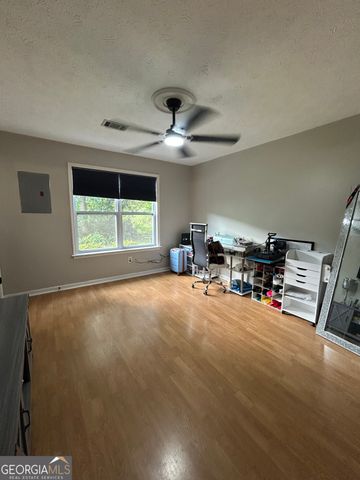 5657 Waterford Court, Morrow, GA 30260