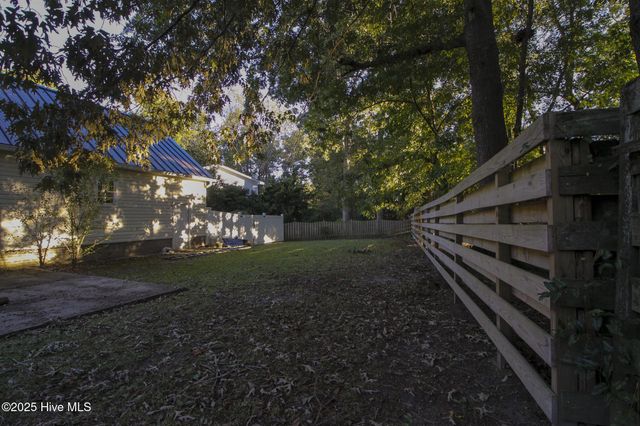 104 Still Forest Place, Jacksonville, NC 28540