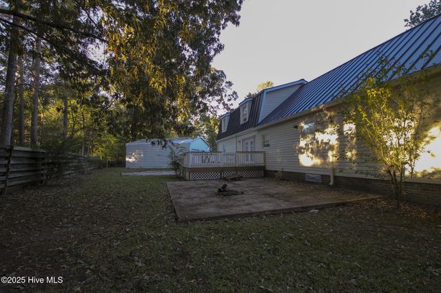 104 Still Forest Place, Jacksonville, NC 28540