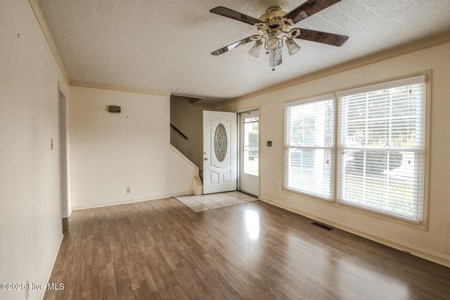 104 Still Forest Place, Jacksonville, NC 28540