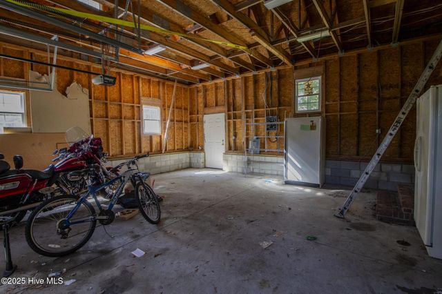 104 Still Forest Place, Jacksonville, NC 28540