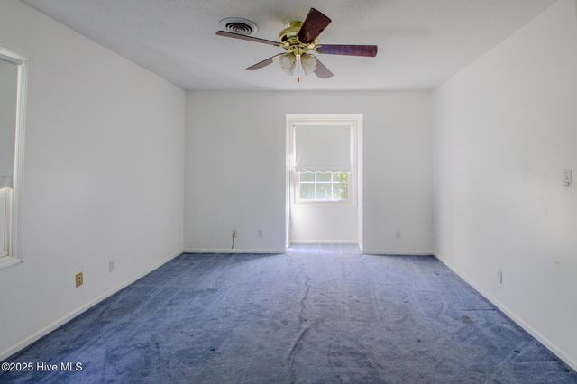 104 Still Forest Place, Jacksonville, NC 28540