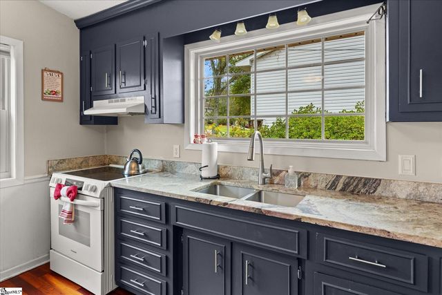 7 Bubbling Creek Drive, Travelers Rest, SC 29690