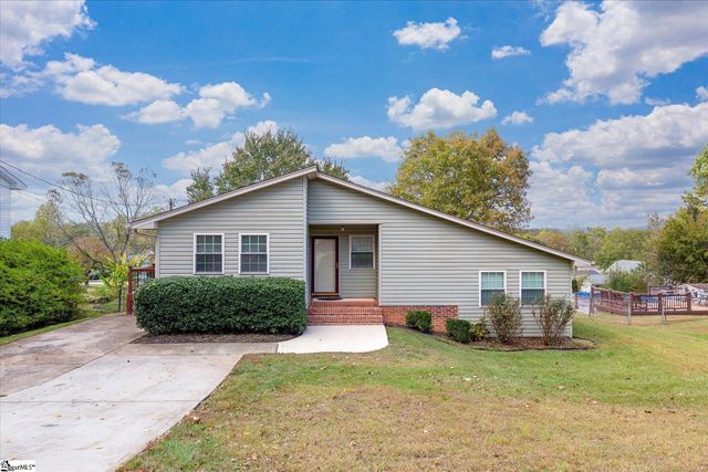 7 Bubbling Creek Drive, Travelers Rest, SC 29690