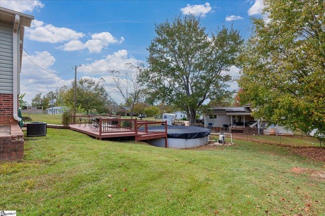 7 Bubbling Creek Drive, Travelers Rest, SC 29690