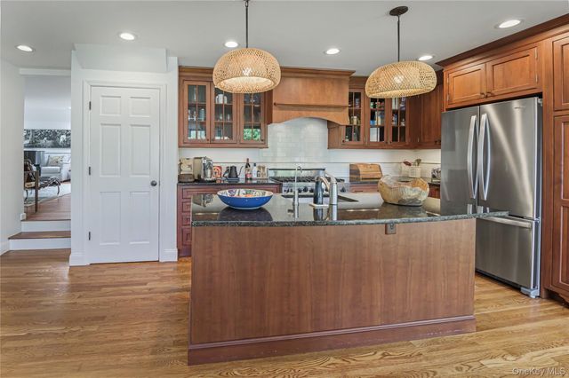 212 Hunt Lane, North Salem, NY 10560
