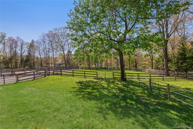 212 Hunt Lane, North Salem, NY 10560