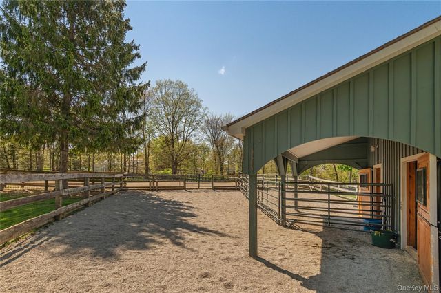 212 Hunt Lane, North Salem, NY 10560