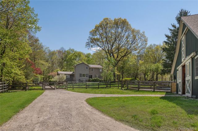 212 Hunt Lane, North Salem, NY 10560
