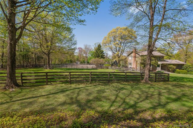 212 Hunt Lane, North Salem, NY 10560