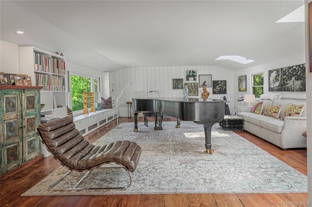 212 Hunt Lane, North Salem, NY 10560