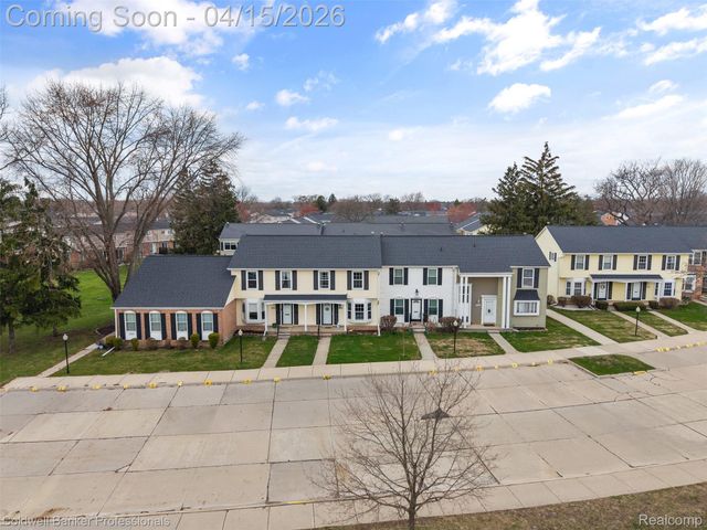 37305 Glenbrook Drive, Clinton Charter Township, MI 48036