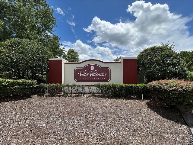 8112 CLAIRE ANN DRIVE 302, Orlando, FL 32825