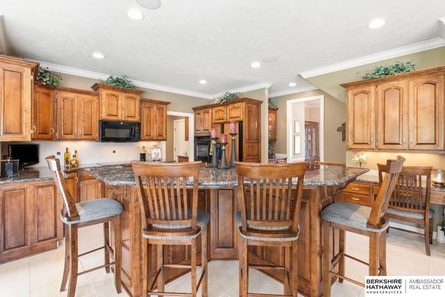 2616 S 191st Circle, Omaha, NE 68130