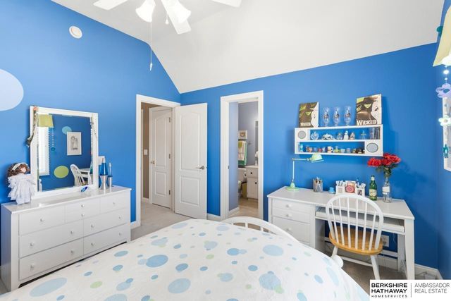 2616 S 191st Circle, Omaha, NE 68130