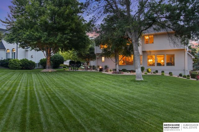 2616 S 191st Circle, Omaha, NE 68130