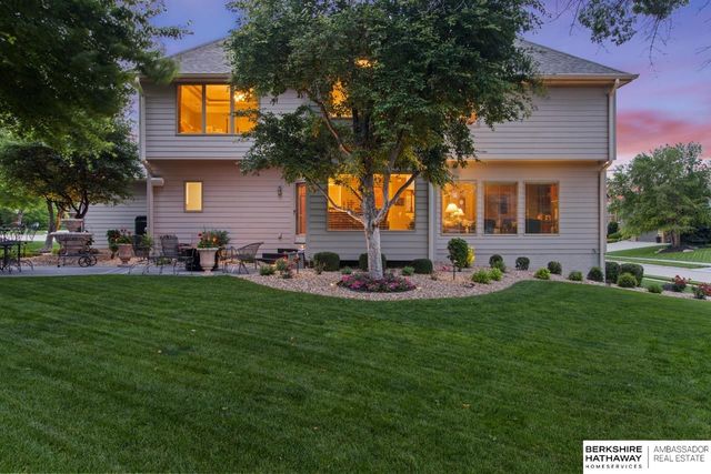 2616 S 191st Circle, Omaha, NE 68130