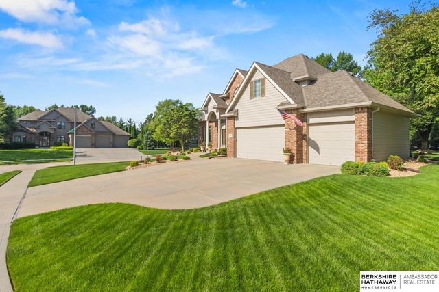 2616 S 191st Circle, Omaha, NE 68130