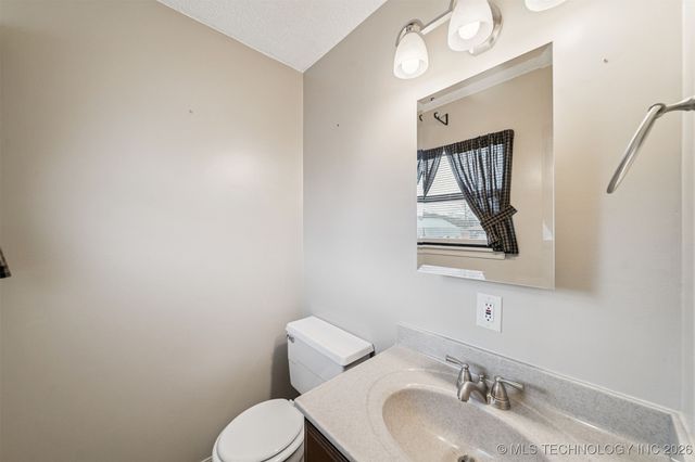 1321 N Eucha Creek Boulevard, Sand Springs, OK 74063