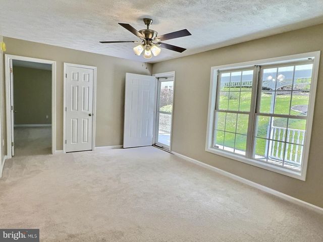 49 POCAHONTAS RD, Front Royal, VA 22630