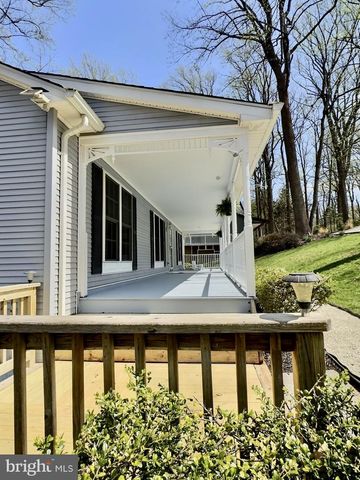 49 POCAHONTAS RD, Front Royal, VA 22630