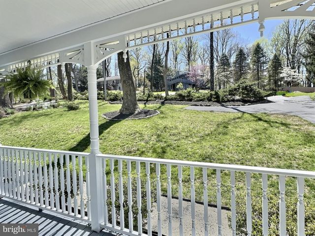 49 POCAHONTAS RD, Front Royal, VA 22630