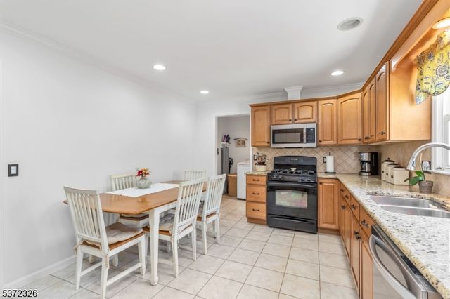 60 Reinhold Ter, Union Twp., NJ 07083