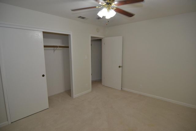3434 Five Mile Dr, Stockton, CA 95219