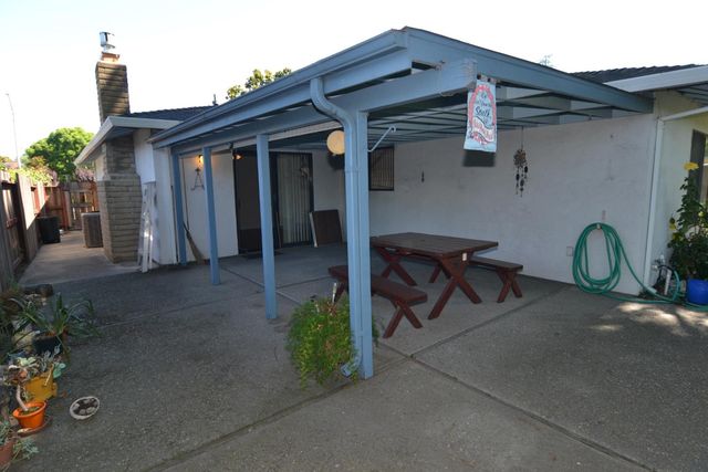 3434 Five Mile Dr, Stockton, CA 95219
