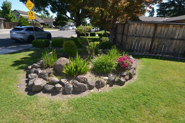 3434 Five Mile Dr, Stockton, CA 95219