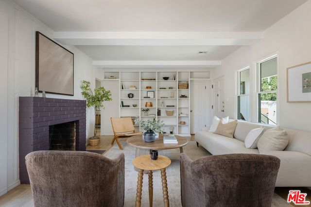 1647 Rotary Drive, Los Angeles, CA 90026