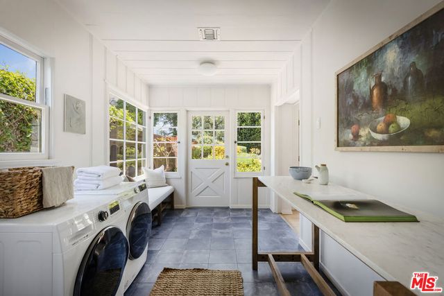 1647 Rotary Drive, Los Angeles, CA 90026