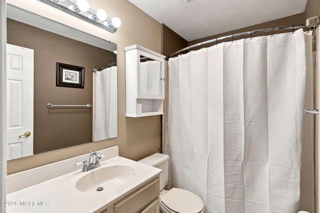 231 Atlantic Street 69, Keyport, NJ 07735