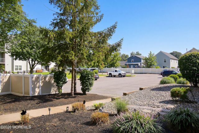 231 Atlantic Street 69, Keyport, NJ 07735