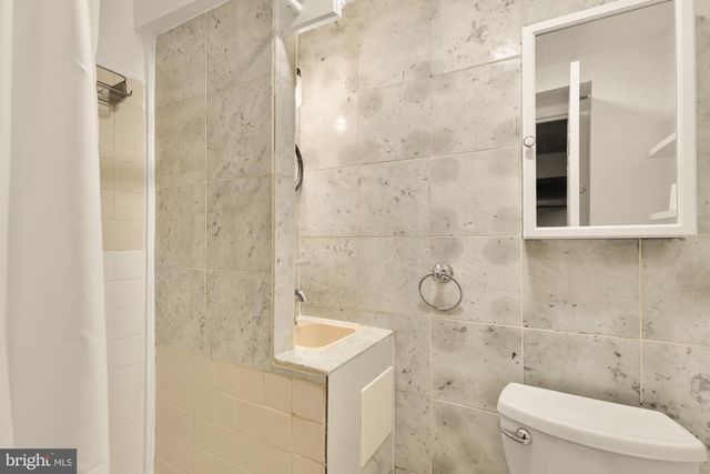 6117 BROAD BRANCH RD NW, Washington, DC 20015