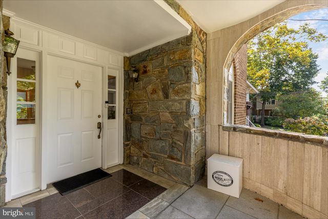 6117 BROAD BRANCH RD NW, Washington, DC 20015