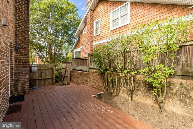 6117 BROAD BRANCH RD NW, Washington, DC 20015