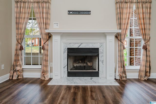 5816 HIGHGROVE CIRCLE, Bessemer, AL 35022