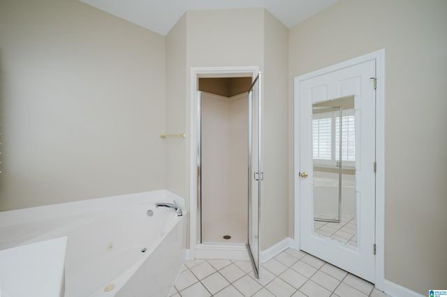 5816 HIGHGROVE CIRCLE, Bessemer, AL 35022