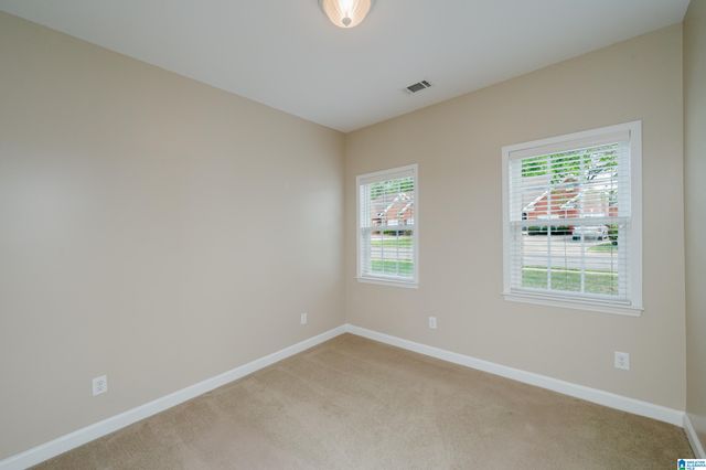 5816 HIGHGROVE CIRCLE, Bessemer, AL 35022