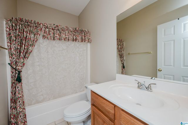 5816 HIGHGROVE CIRCLE, Bessemer, AL 35022