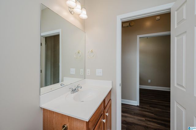 5816 HIGHGROVE CIRCLE, Bessemer, AL 35022