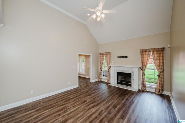 5816 HIGHGROVE CIRCLE, Bessemer, AL 35022