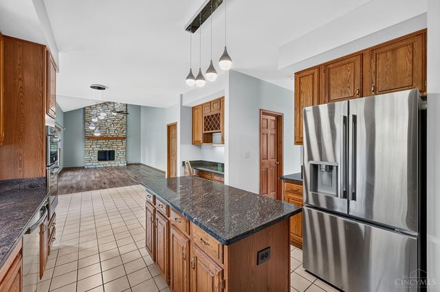 8851 Eagleridge Drive, West Chester, OH 45069
