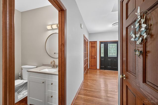 8851 Eagleridge Drive, West Chester, OH 45069