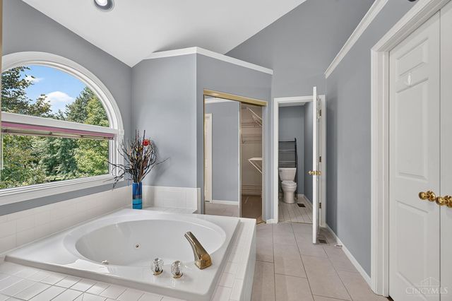8851 Eagleridge Drive, West Chester, OH 45069